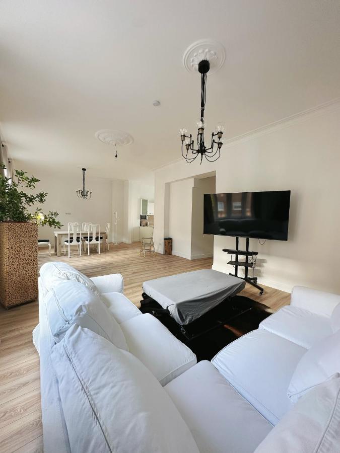 Ferienwohnung Zentralmoers 140M2 Hbf Nah Exterior foto