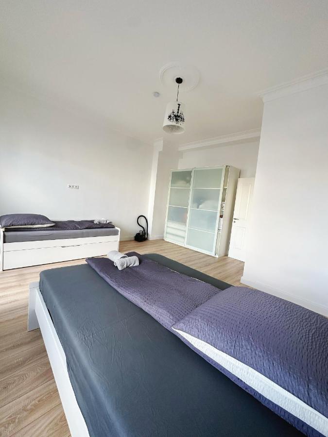 Ferienwohnung Zentralmoers 140M2 Hbf Nah Exterior foto